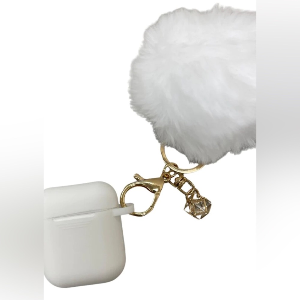Silicone Protective Skin for AirPod Case With Fur Keychain-White